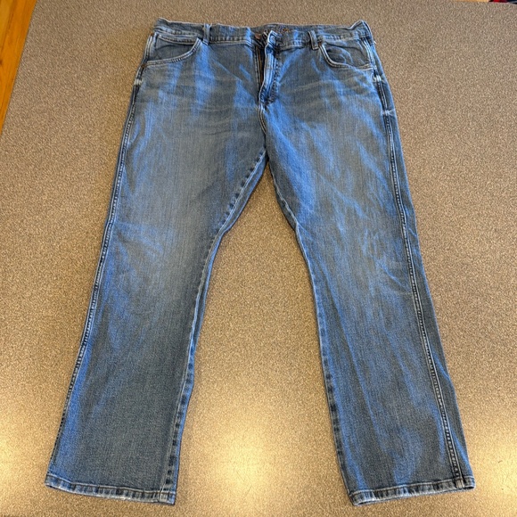 Men’s Wrangler Retro Slim Boot Jeans 40x32 - Picture 1 of 3